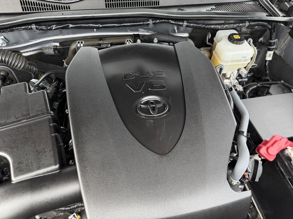 Used 2019 Toyota Tacoma TRD Off-Road AWD/4WD image 30