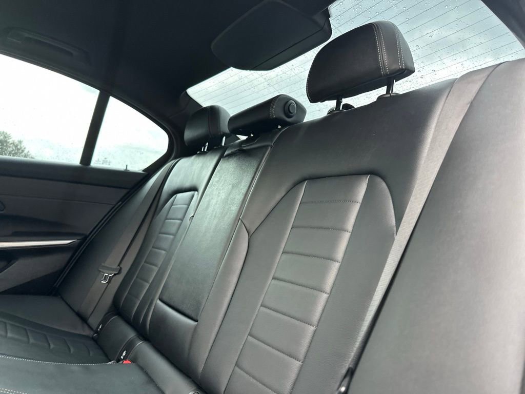 Used 2021 BMW 330e xDrive w/ Premium Package image 20