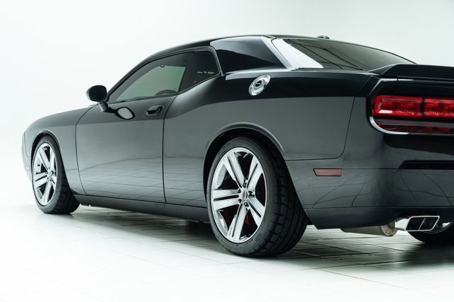 Used 2010 Dodge Challenger SRT8 w/ SRT Option Group II RWD image 20