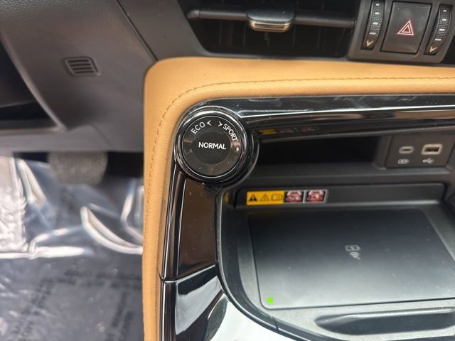 Used 2025 Lexus NX 250 FWD w/ Accessory Package (K3) image 27