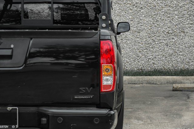 Used 2021 Nissan Frontier SV w/ Midnight Edition Floor Mats image 50