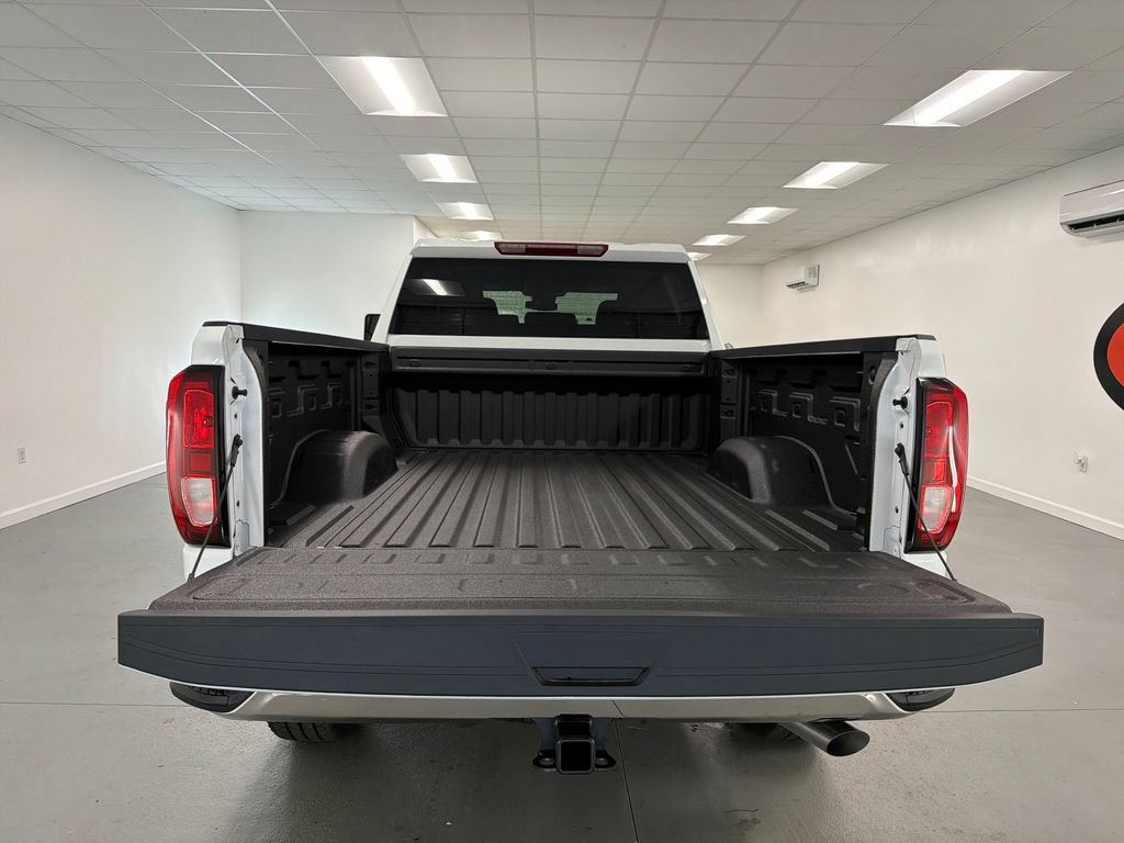New 2026 GMC Sierra 2500 Pro w/ Convenience Package AWD/4WD image 8