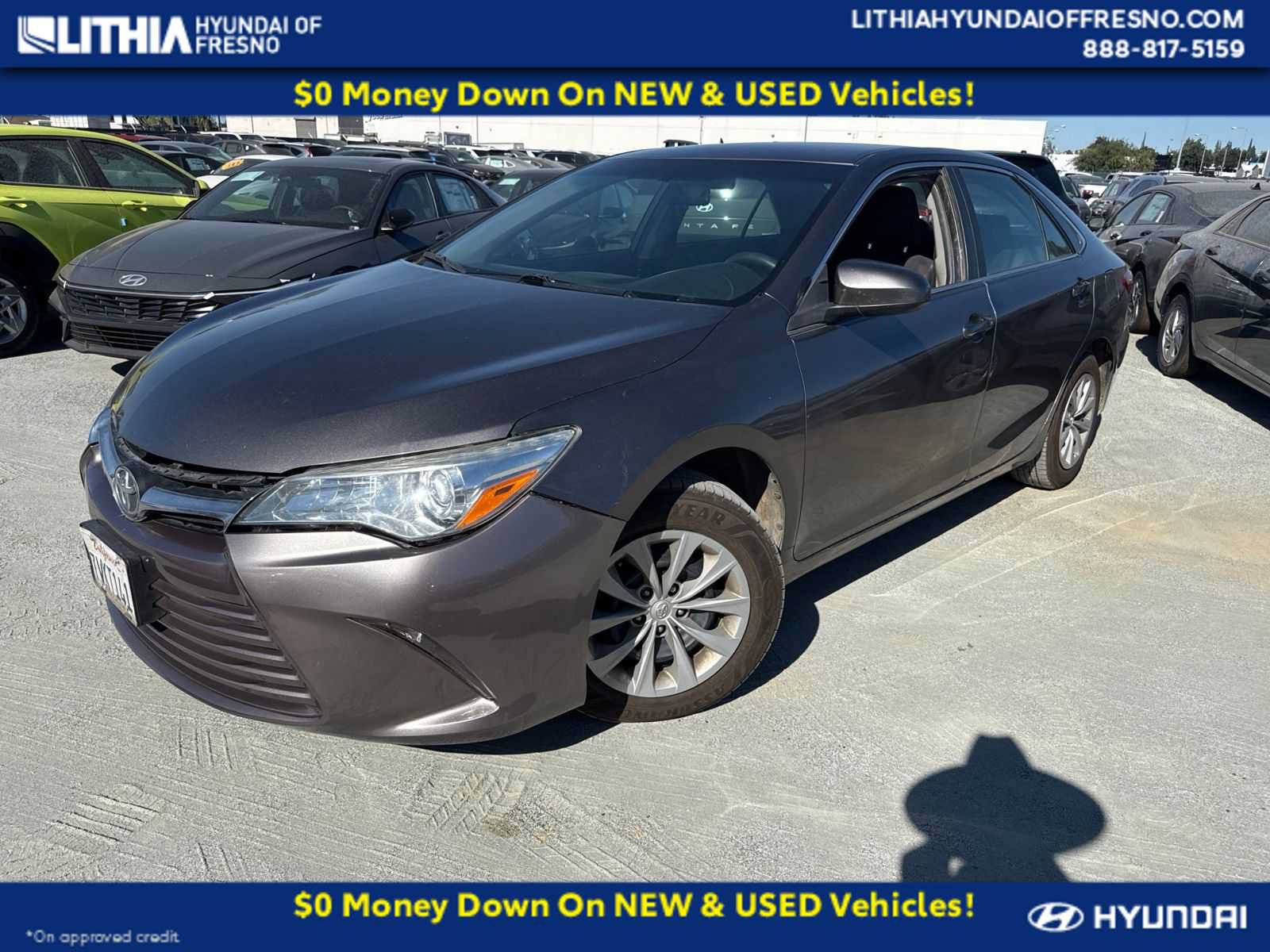 Used 2015 Toyota Camry LE FWD image 1