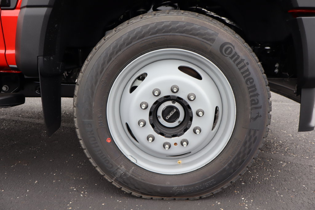 New 2027 Ford F550 4x4 Supercab Super Duty image 9