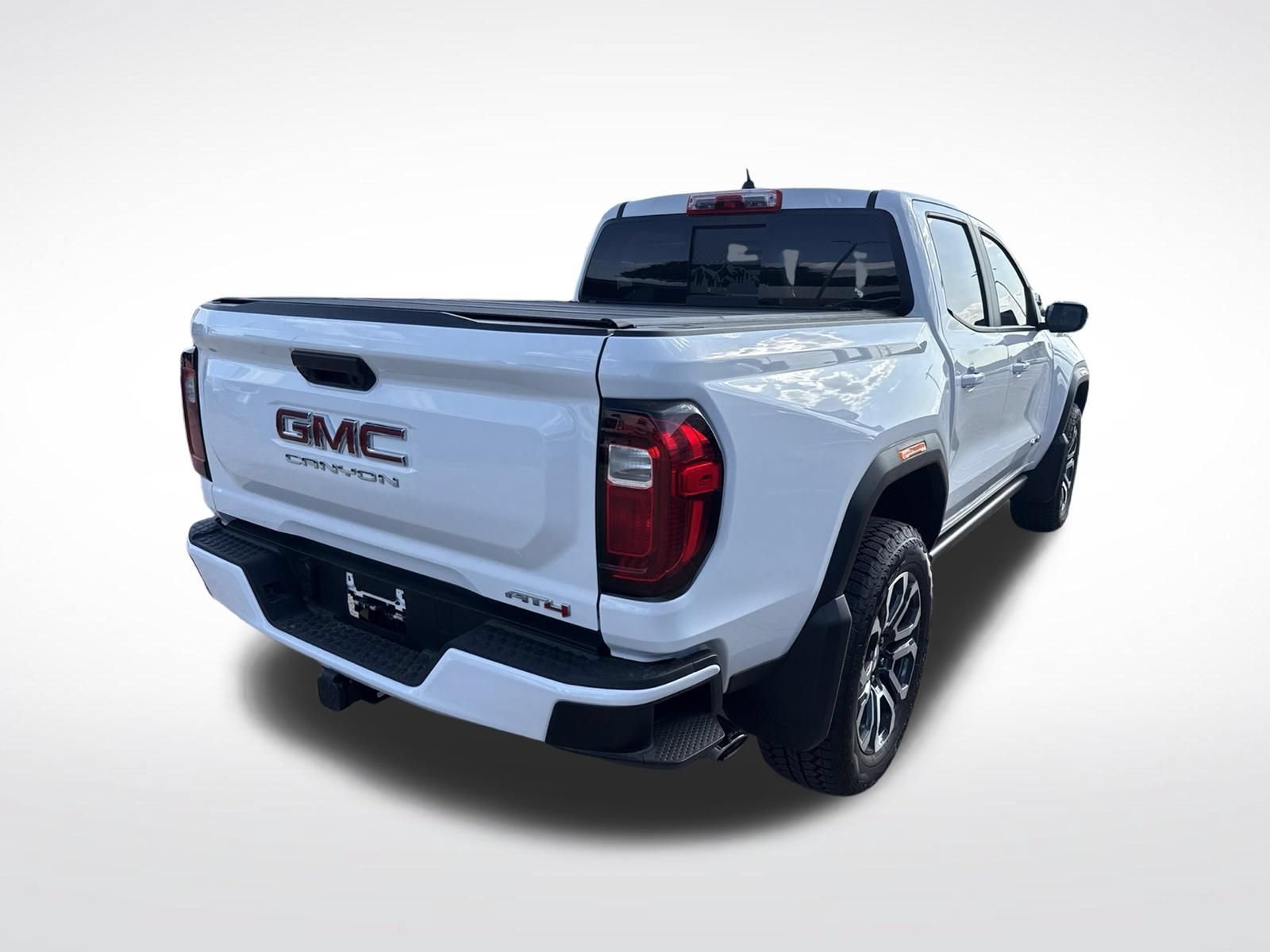 Used 2024 GMC Canyon AT4 AWD/4WD image 6