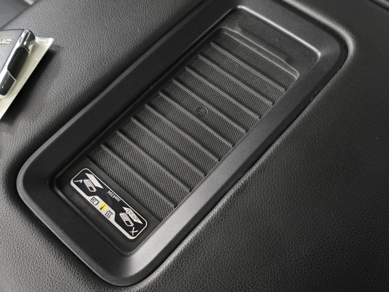 Used 2016 GMC Sierra 1500 SLT image 11