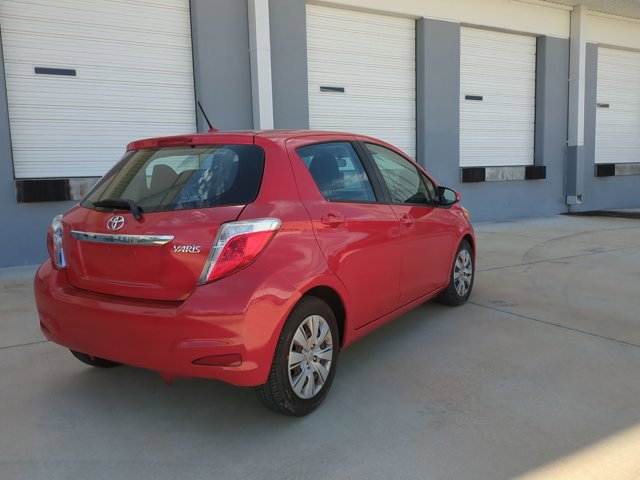 Used 2014 Toyota Yaris L image 5