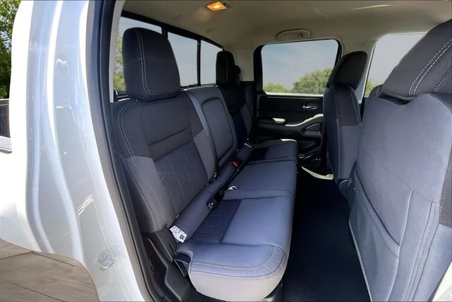 New 2026 Nissan Frontier SV w/ Tow Package RWD image 9