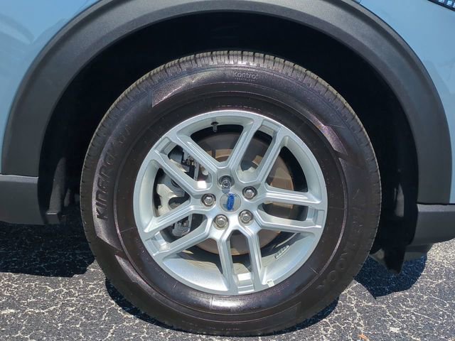Certified 2025 Ford Explorer Active w/ Active Comfort Package image 11