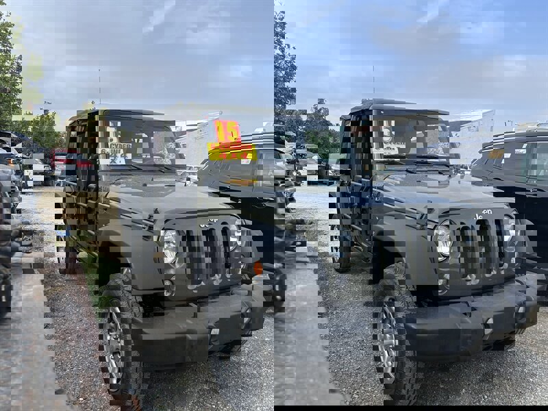 Used 2015 Jeep Wrangler Unlimited Sport w/ Trailer Tow Group image 26