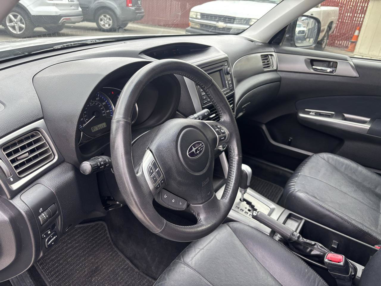 Used 2012 Subaru Forester 2.5X Limited AWD/4WD image 5