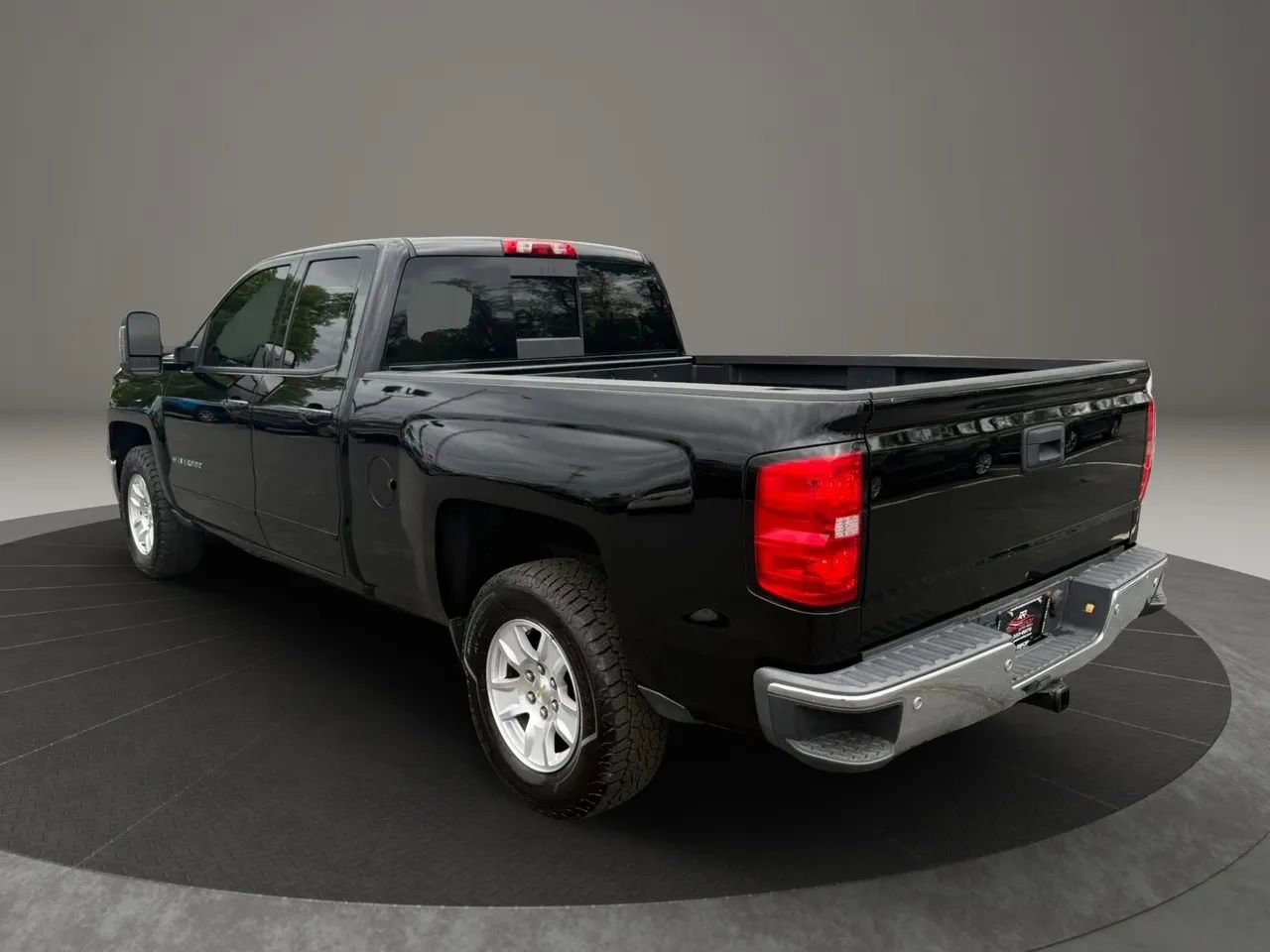 Used 2015 Chevrolet Silverado 1500 LT w/ All Star Edition AWD/4WD image 9