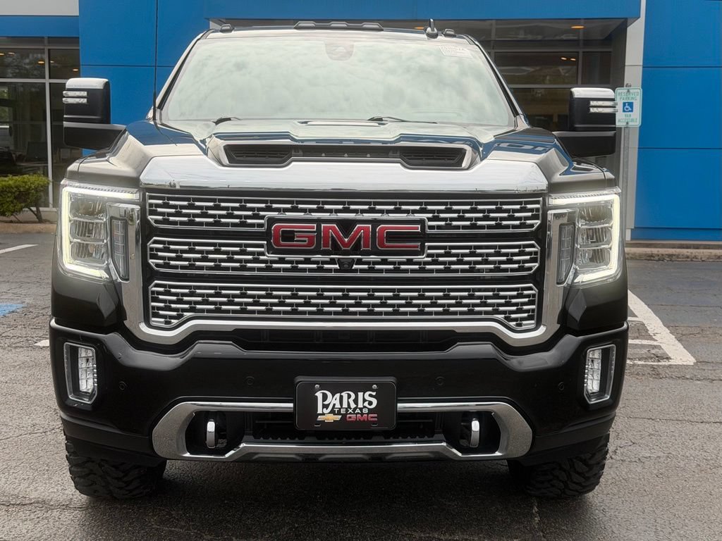 Used 2023 GMC Sierra 3500 Denali w/ Denali Ultimate Package AWD/4WD image 2