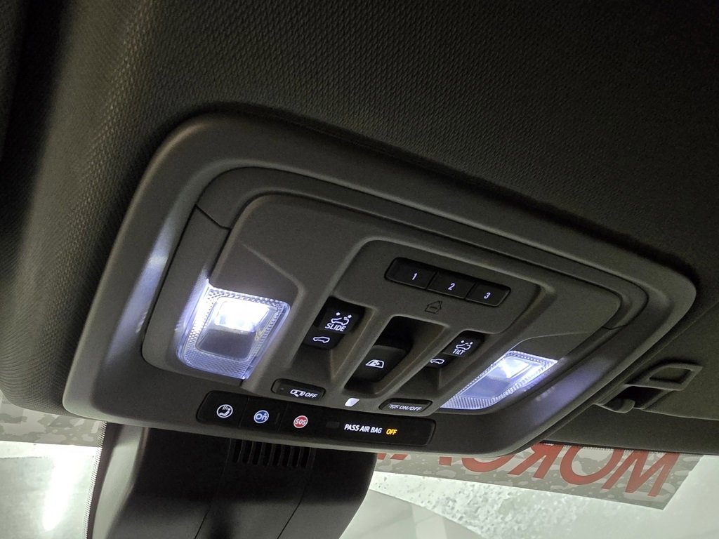 Used 2024 GMC Sierra 2500 Denali w/ Denali Reserve Package image 36