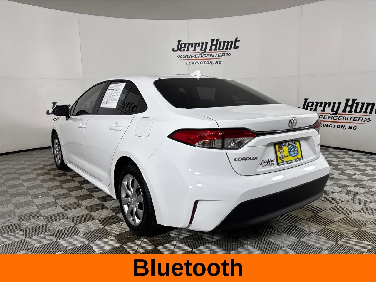 Used 2026 Toyota Corolla LE FWD image 9