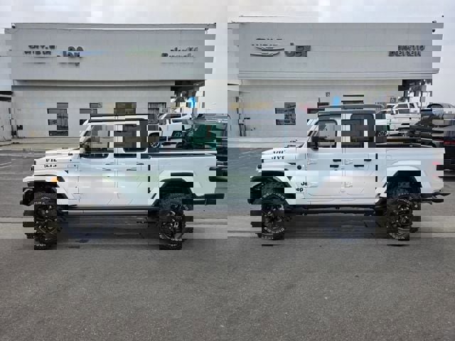 New 2026 Jeep Gladiator Sport image 4