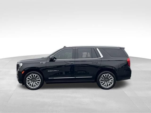 Used 2024 GMC Yukon Denali Ultimate AWD/4WD image 2