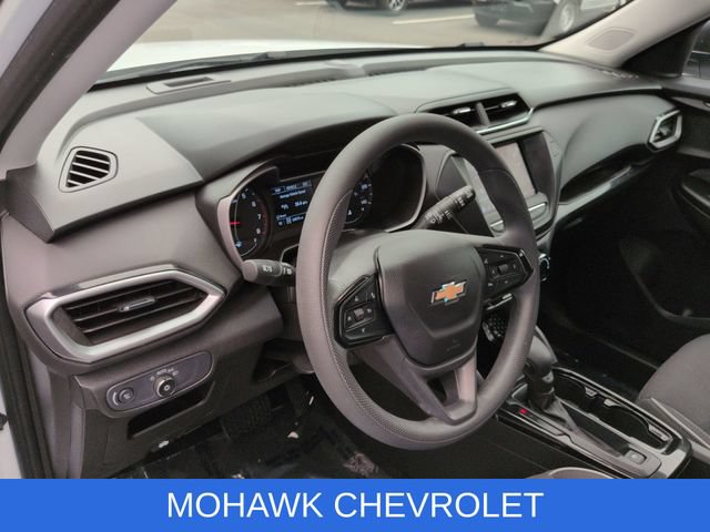 Certified 2022 Chevrolet TrailBlazer LS AWD/4WD image 11