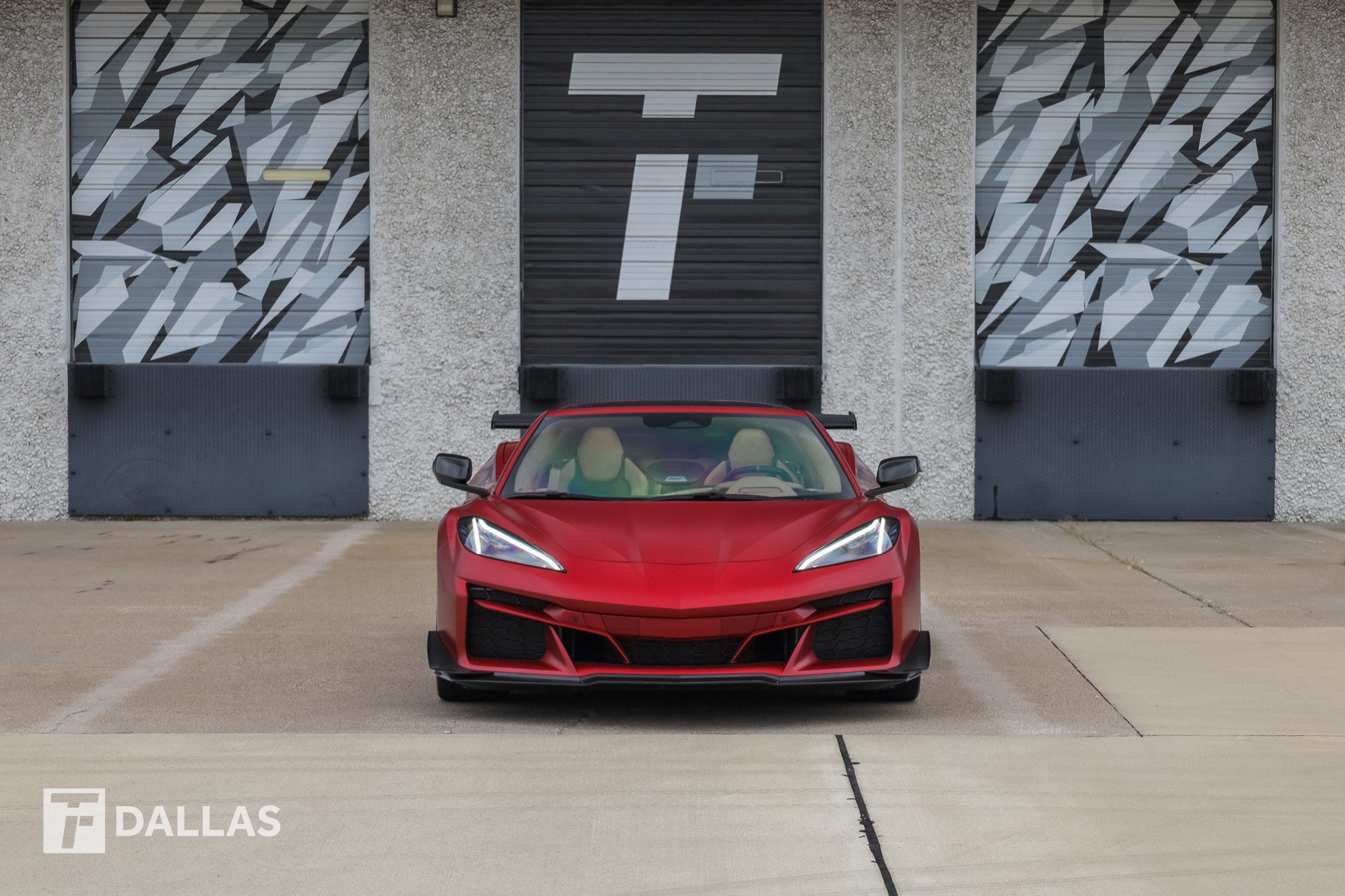 Used 2025 Chevrolet Corvette Z06 RWD image 4