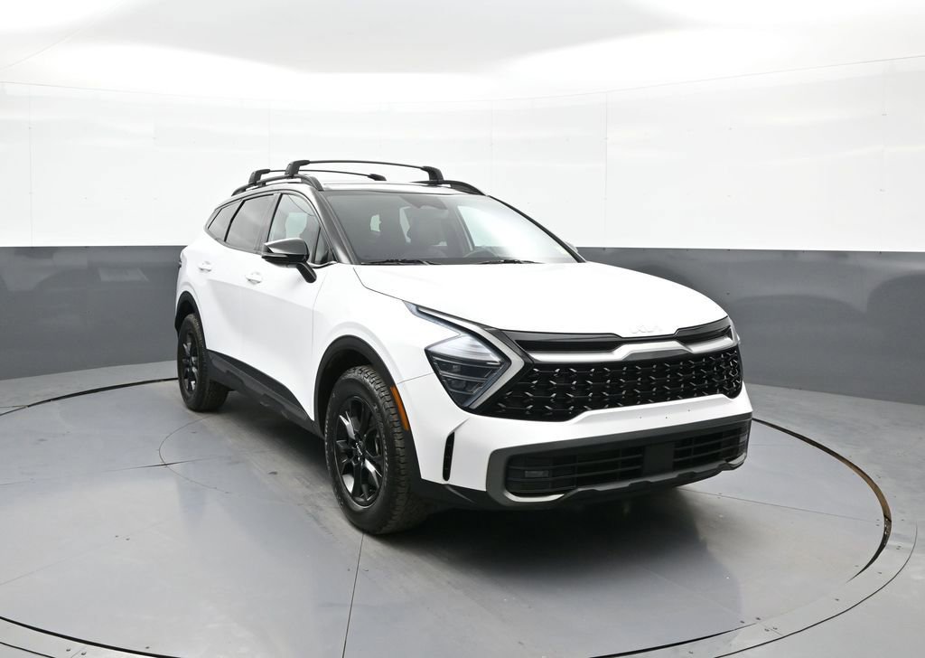 Certified 2024 Kia Sportage X-Pro image 3