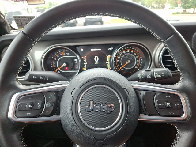Used 2021 Jeep Wrangler Unlimited Sahara w/ Safety Group AWD/4WD image 17