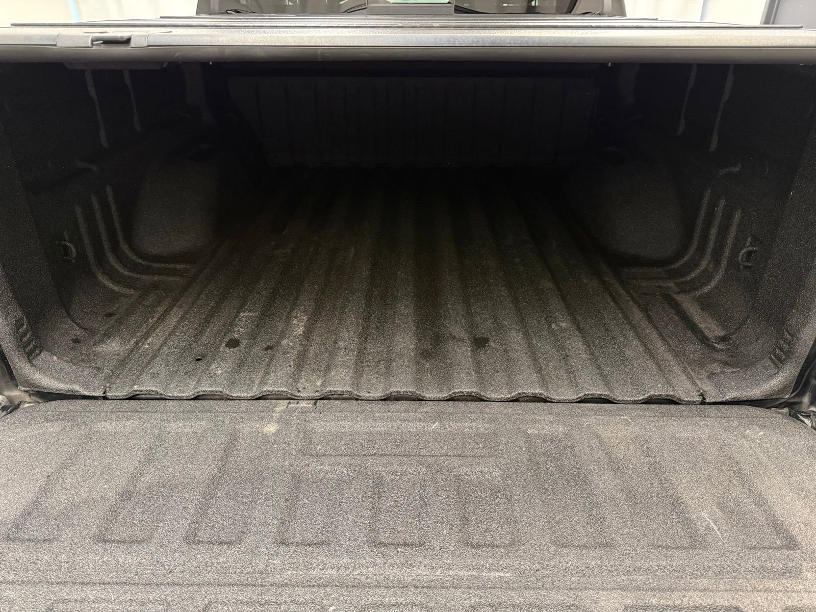 Used 2018 GMC Canyon SLT w/ Driver Alert Package image 5