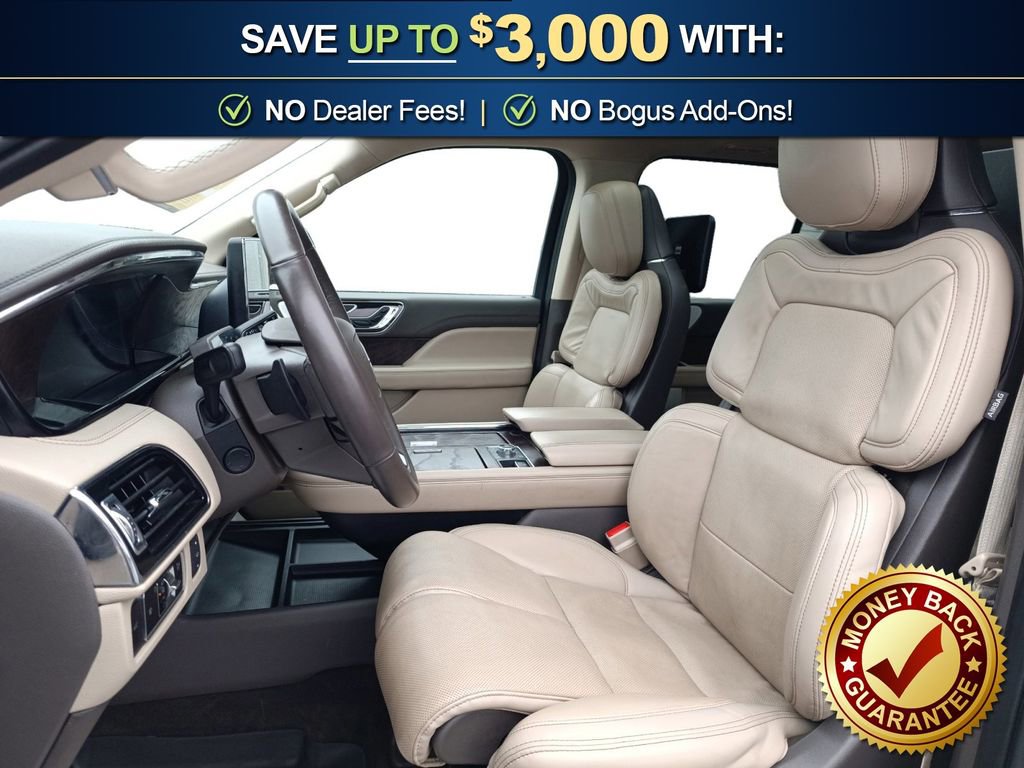 Used 2023 Lincoln Navigator Reserve image 14