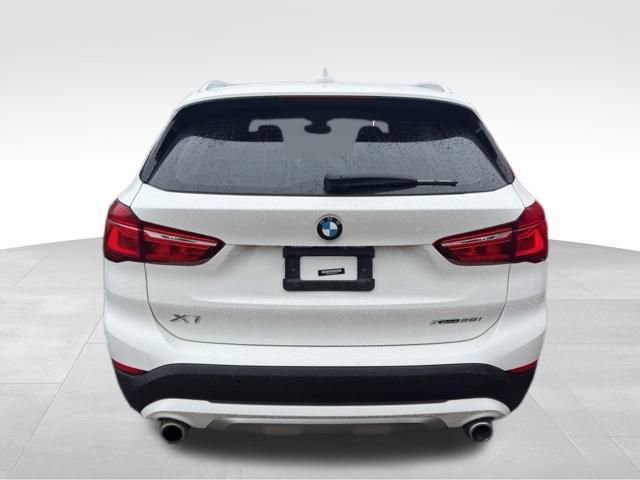 Used 2021 BMW X1 xDrive28i w/ Convenience Package image 3