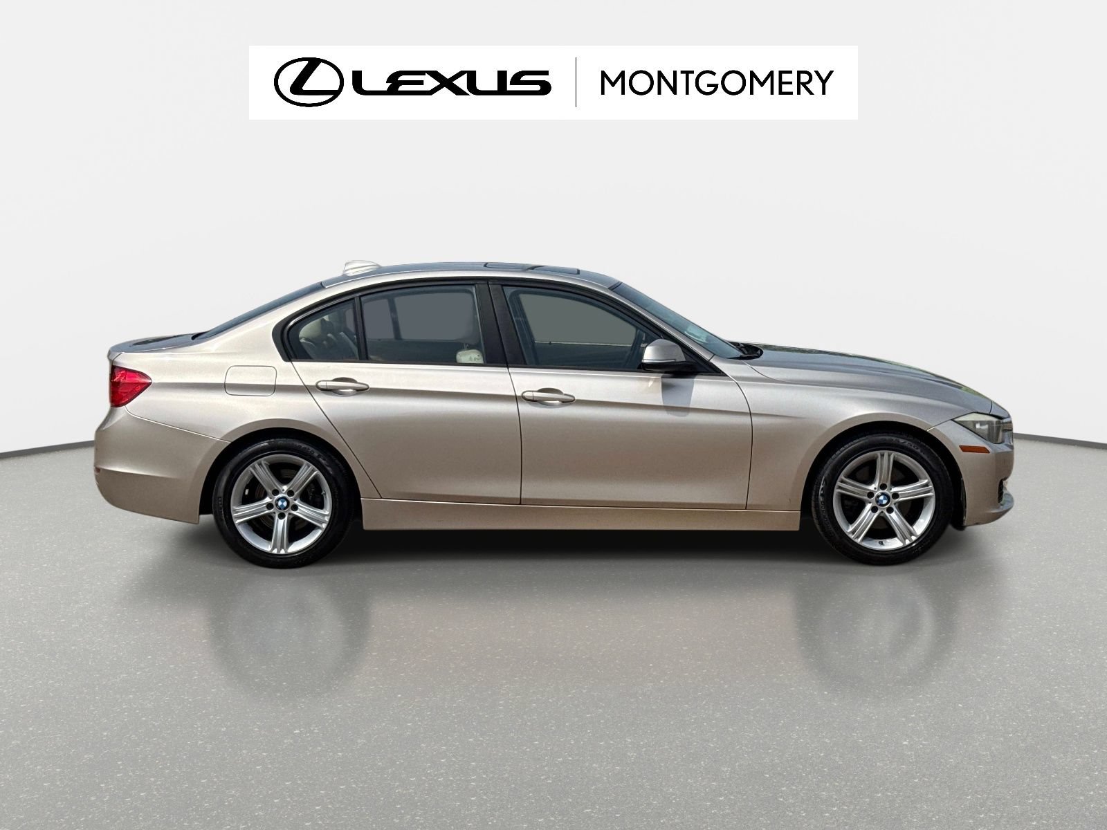 Used 2015 BMW 328i Sedan RWD image 2