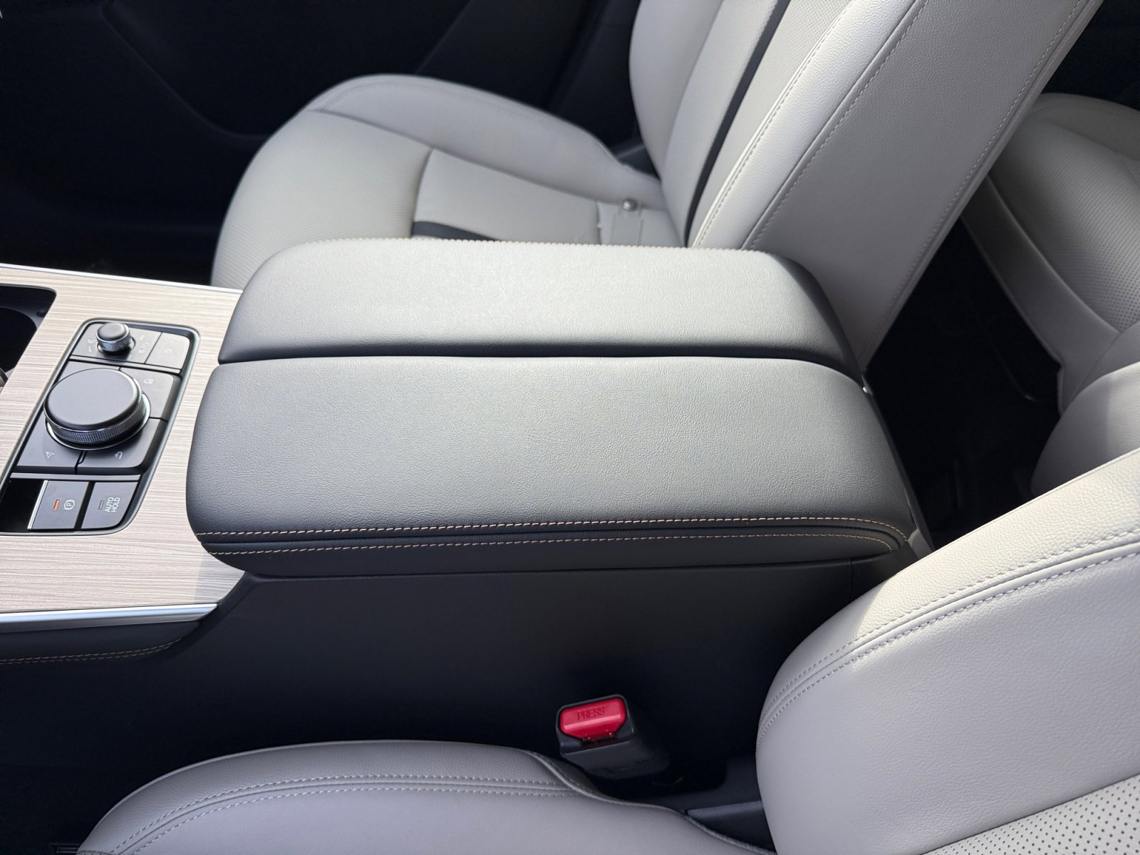 New 2026 MAZDA CX-90 3.3 Turbo w/ Premium Sport Pkg AWD/4WD image 14