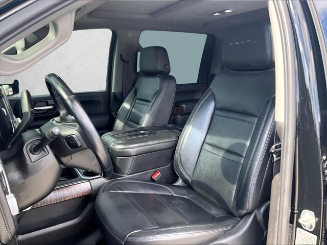 Used 2020 GMC Sierra 2500 Denali w/ Denali Ultimate Package AWD/4WD image 27