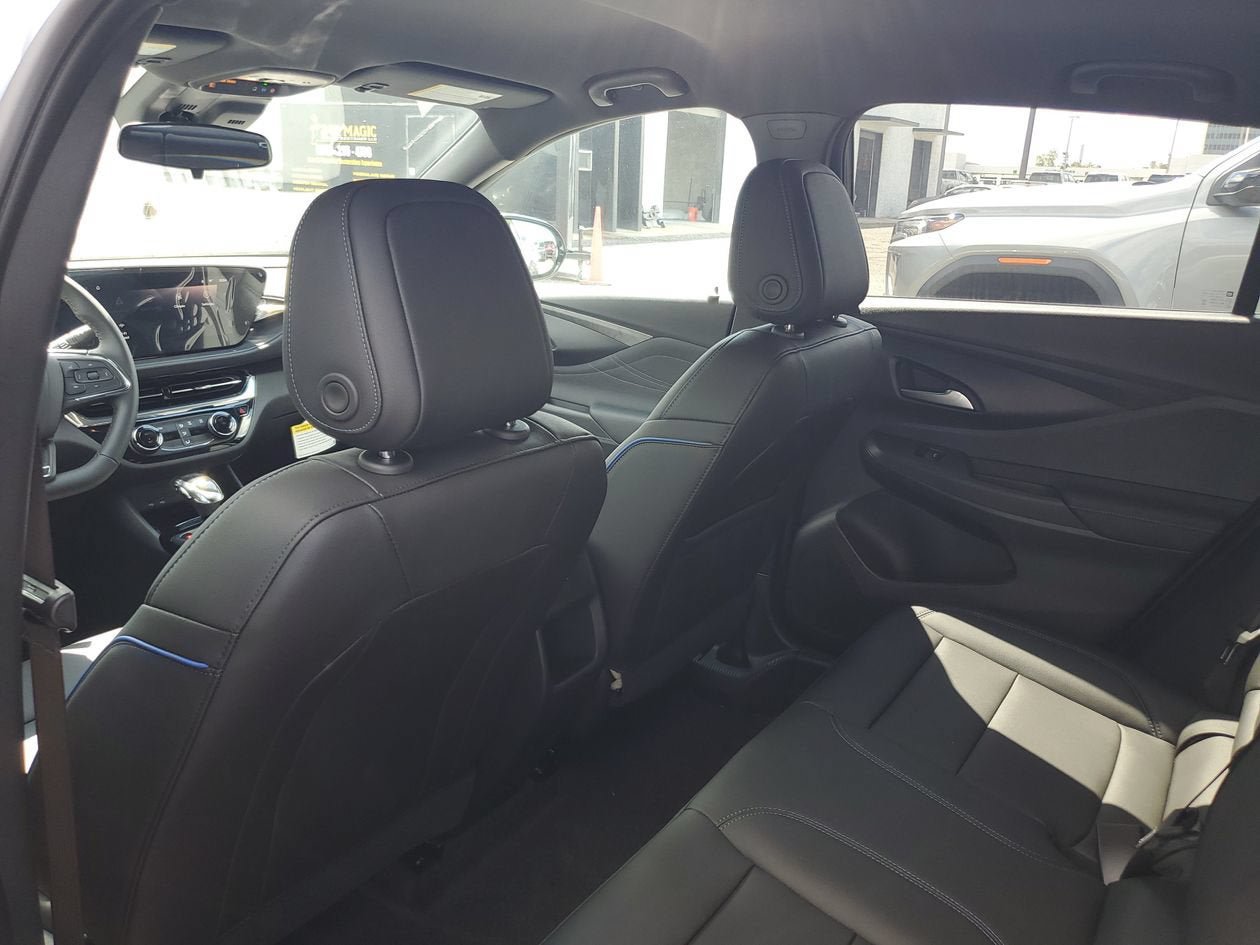 New 2026 Buick Envista Sport Touring w/ Convenience II Package FWD image 9