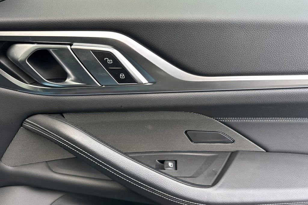 Used 2023 BMW i4 eDrive35 image 18