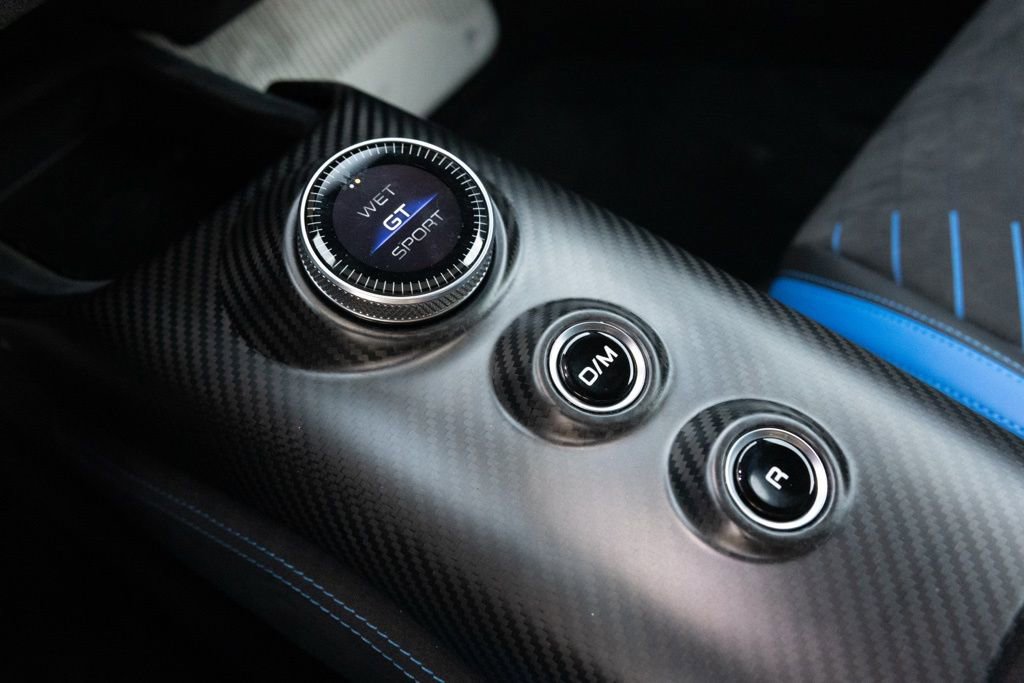 Used 2023 Maserati MC20 Coupe image 16