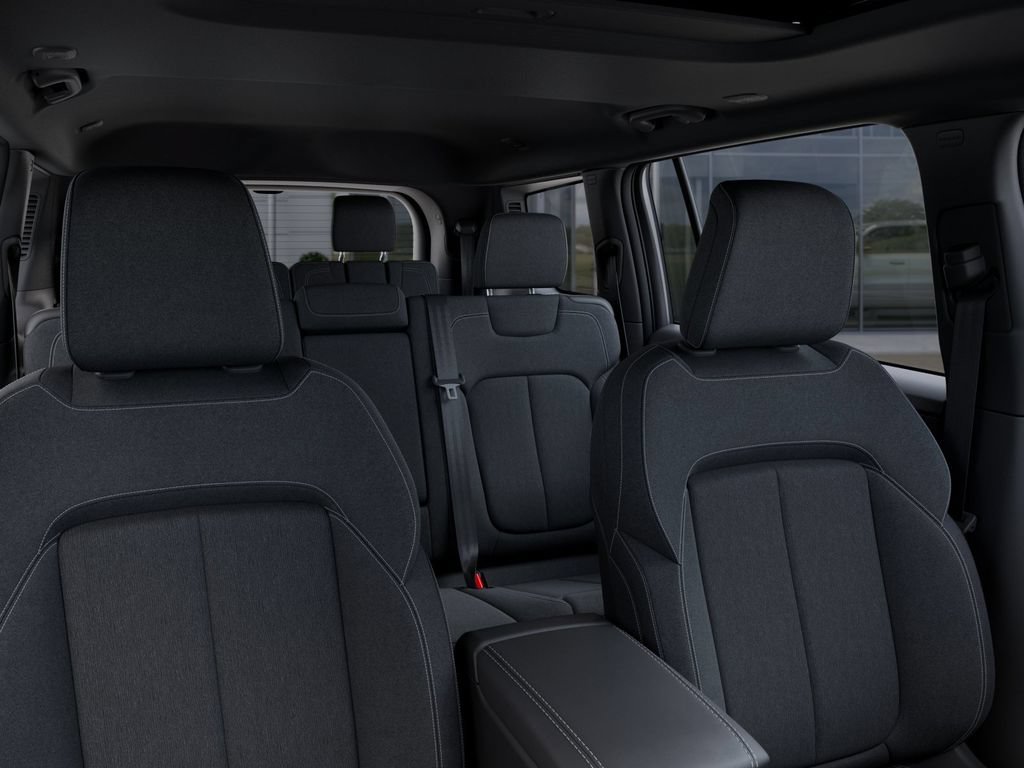 New 2025 Jeep Grand Cherokee L Laredo w/ Luxury Tech Group I AWD/4WD image 27