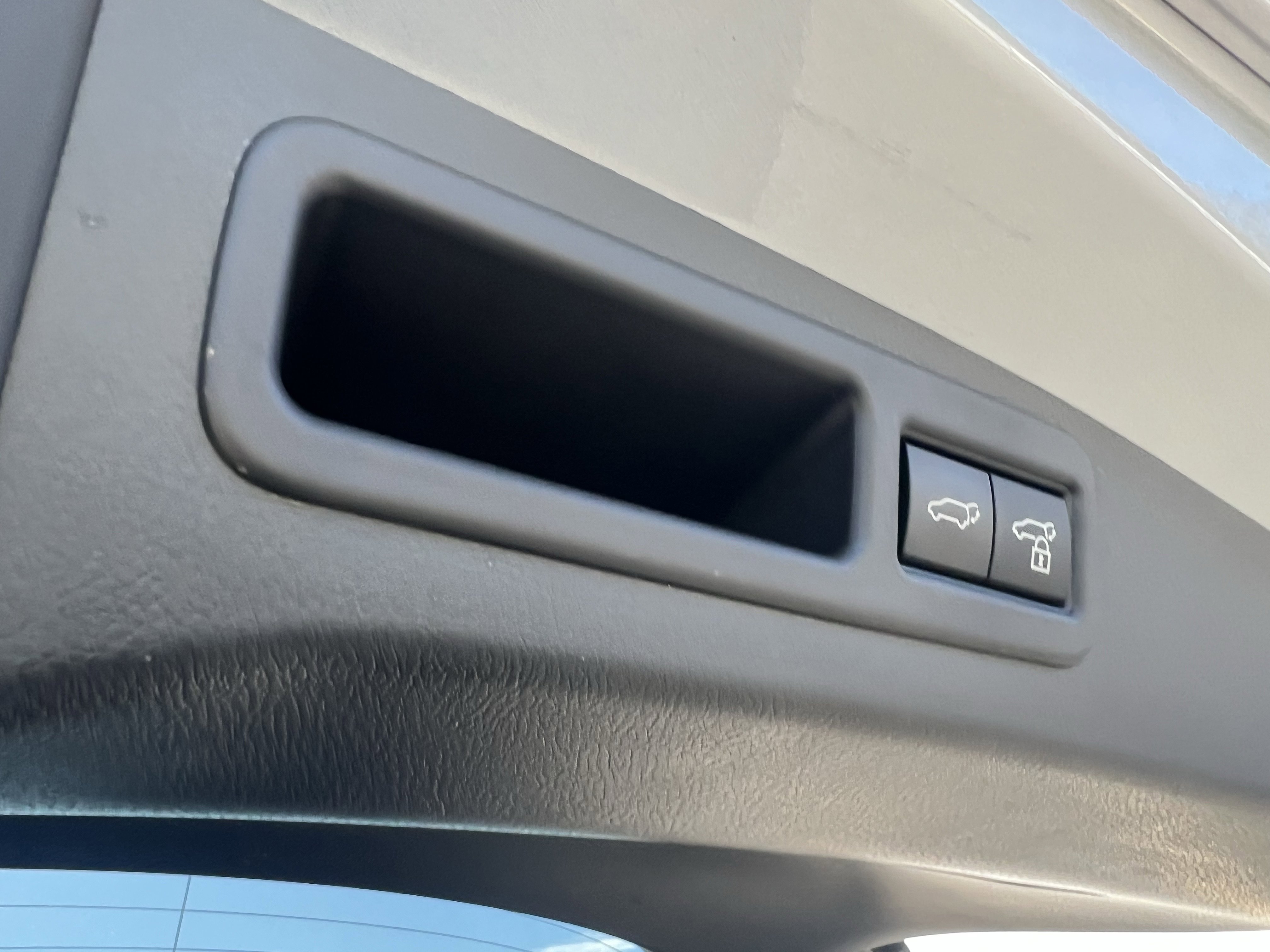 Used 2024 Lexus RX 500h F Sport image 32