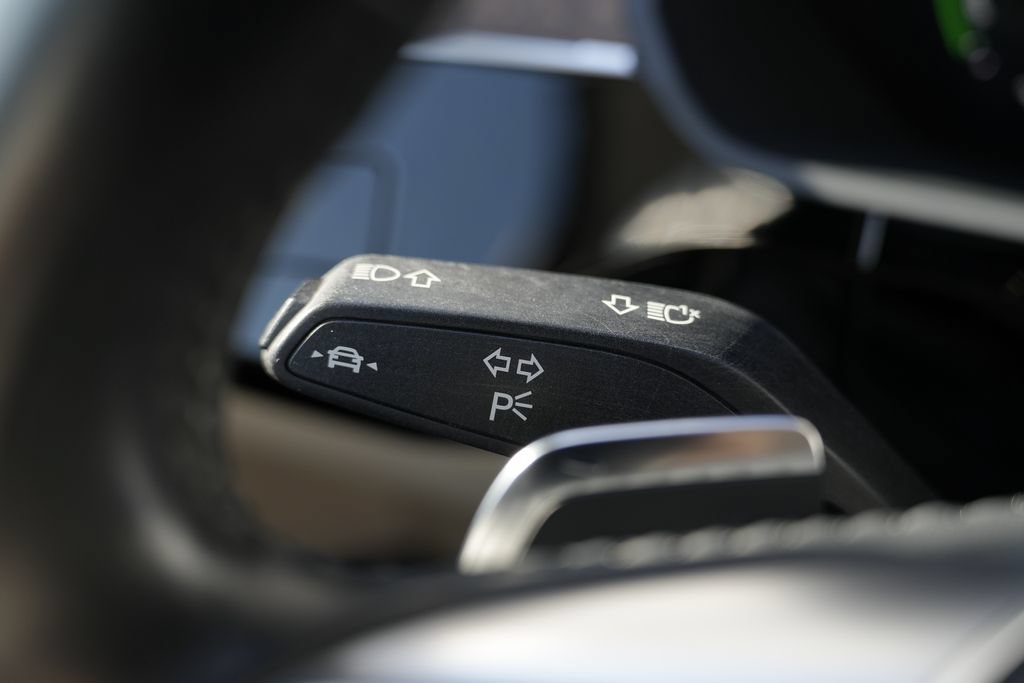 Used 2019 Audi e-tron Prestige AWD/4WD image 60
