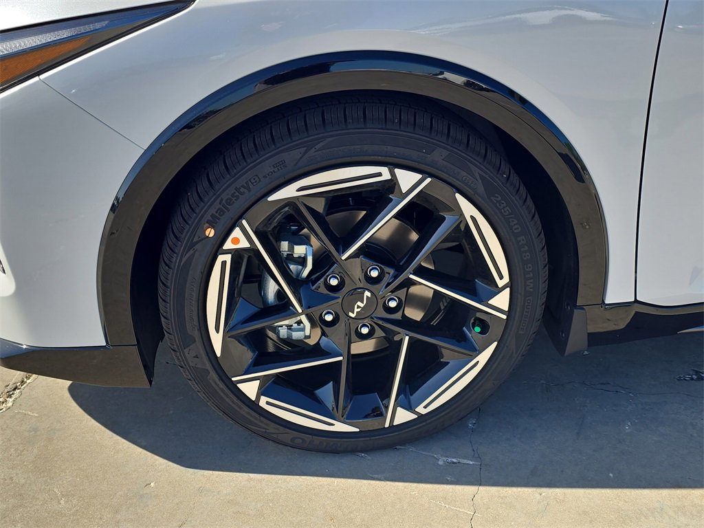 New 2025 Kia K4 GT-Line image 36