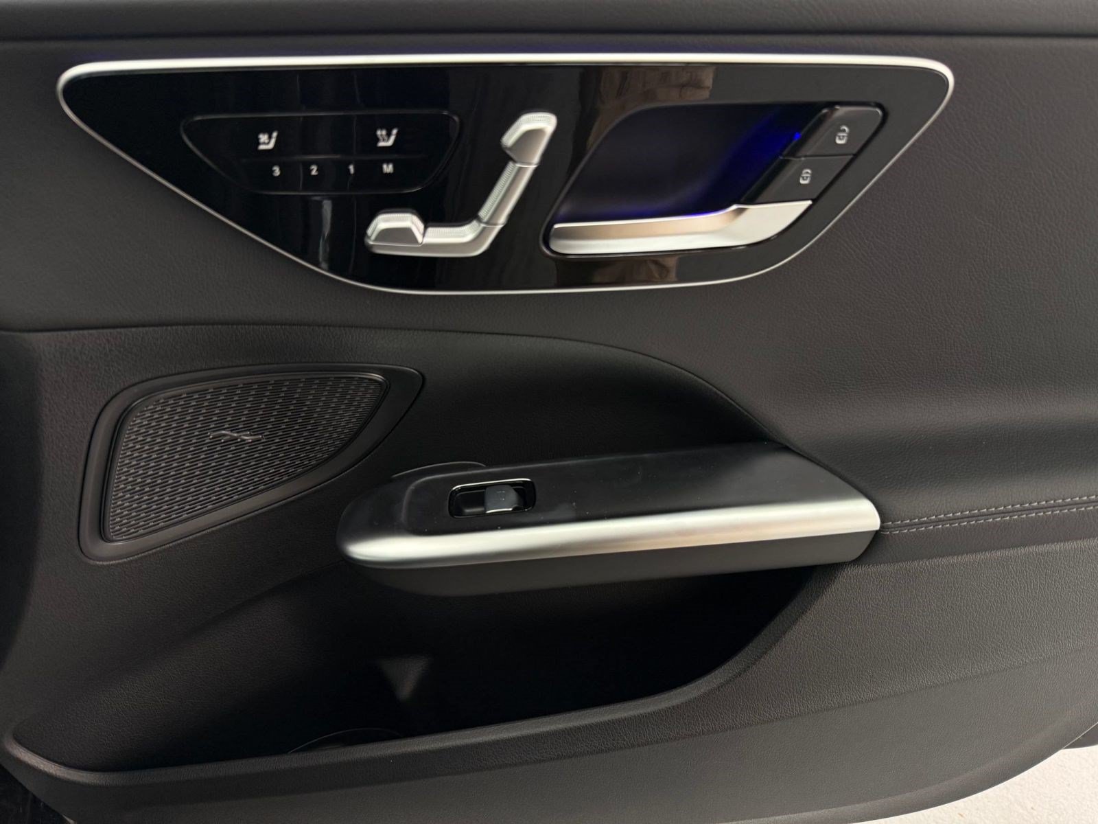 New 2026 Mercedes-Benz C 300 Sedan image 28