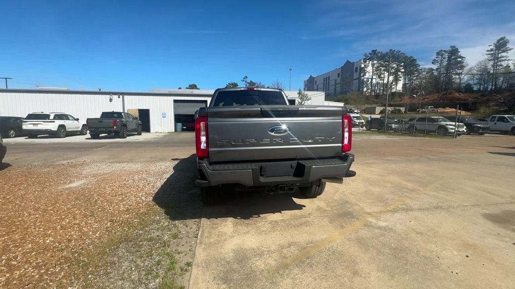 New 2026 Ford F250 XL w/ STX Appearance Package AWD/4WD image 5