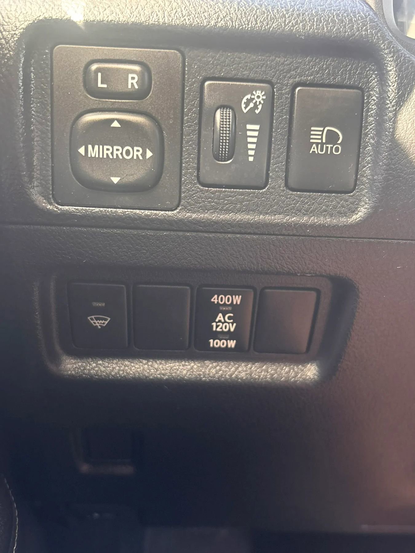 Used 2021 Toyota 4Runner SR5 Premium w/ Moonroof Package AWD/4WD image 8