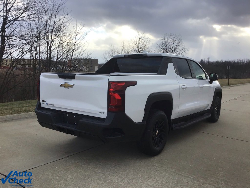 Used 2024 Chevrolet Silverado EV W/T image 4