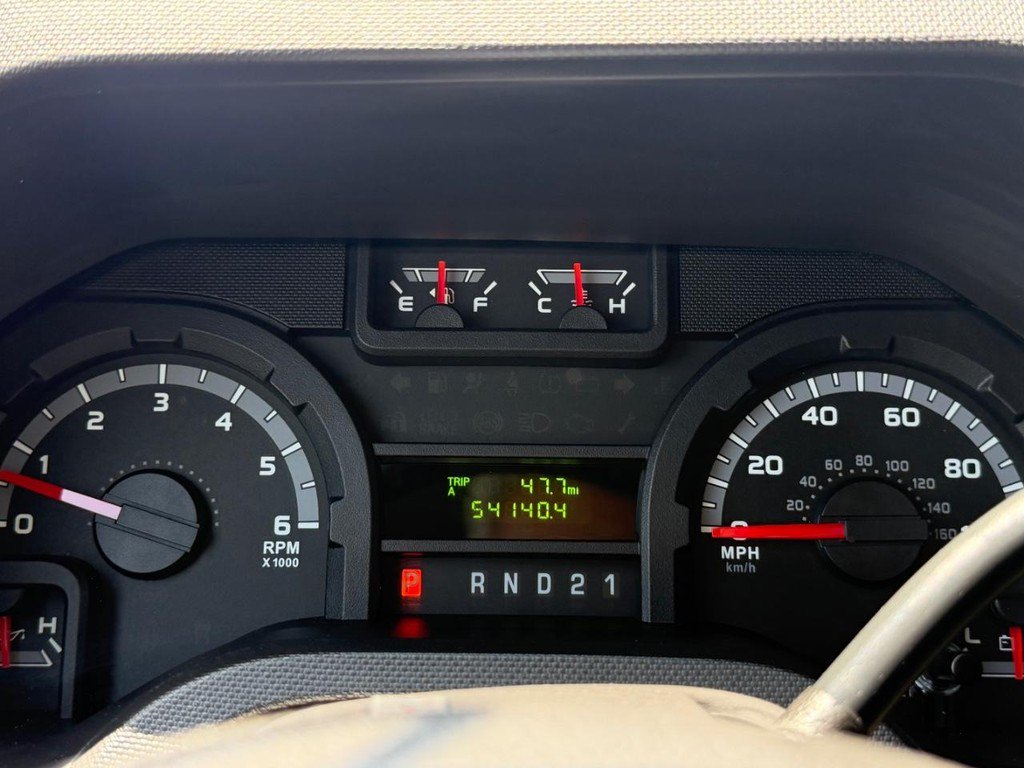 Used 2014 Ford E-150 and Econoline 150 Wagon w/ Power Windows & Locks Group RWD image 26