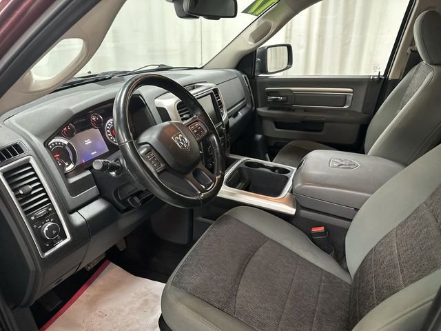 Used 2017 RAM 1500 Classic SLT w/ SLT Plus D￩cor Group image 15