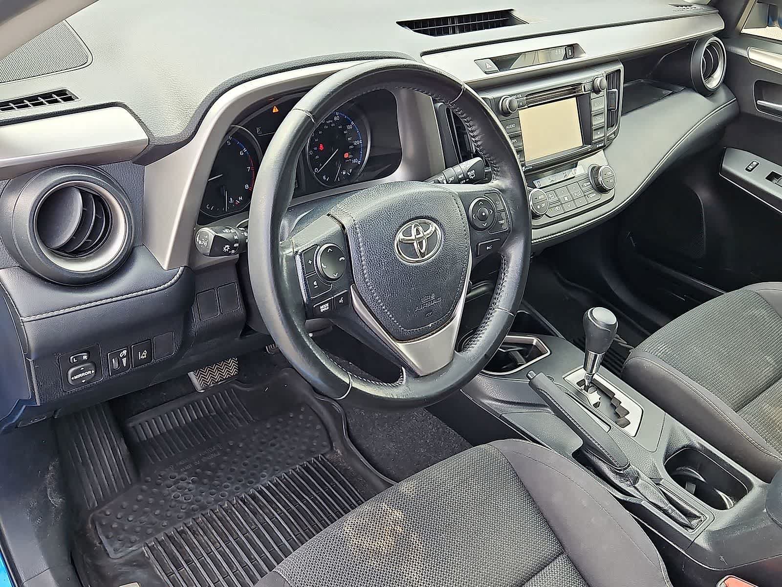 Used 2018 Toyota RAV4 XLE w/ Plus Extra Value Package FWD image 16