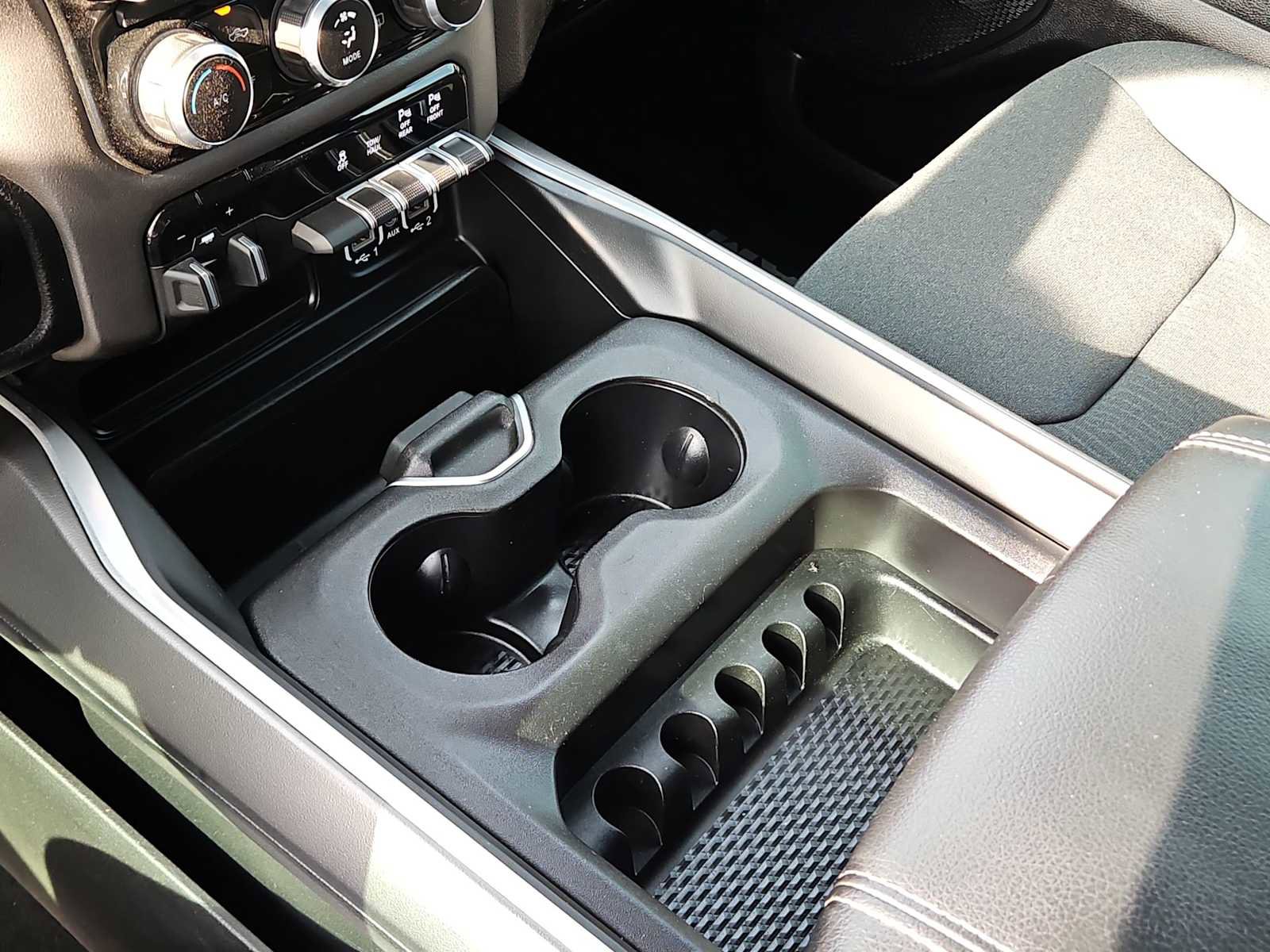 Used 2022 RAM 1500 Big Horn AWD/4WD image 20