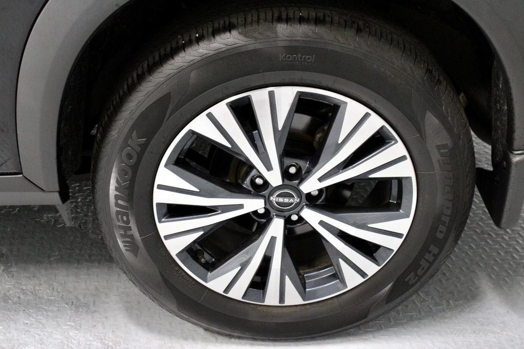 Used 2023 Nissan Rogue SV AWD/4WD image 18