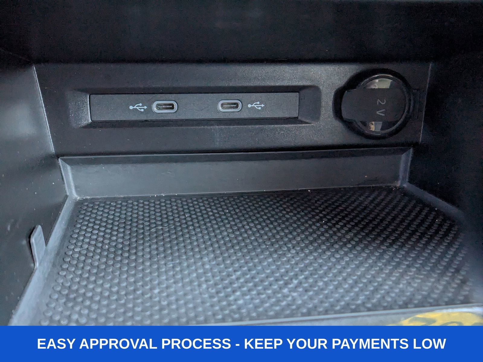 Used 2024 Volkswagen Tiguan Wolfsburg Edition image 32