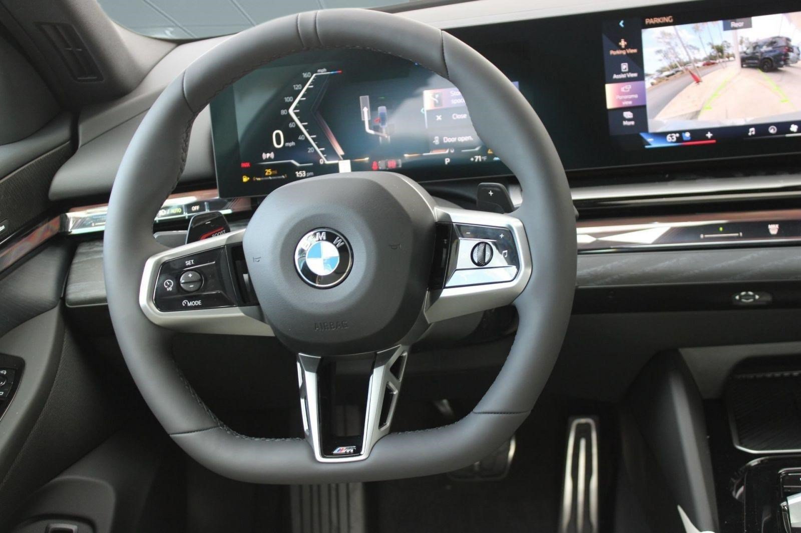 Used 2026 BMW 530i w/ M Sport Package RWD image 11