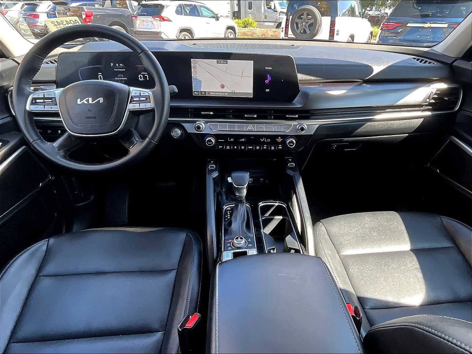 Used 2023 Kia Telluride S image 22